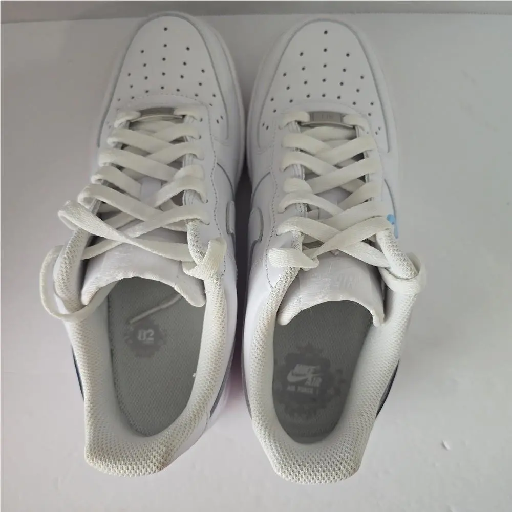 Nike shoes - White 13