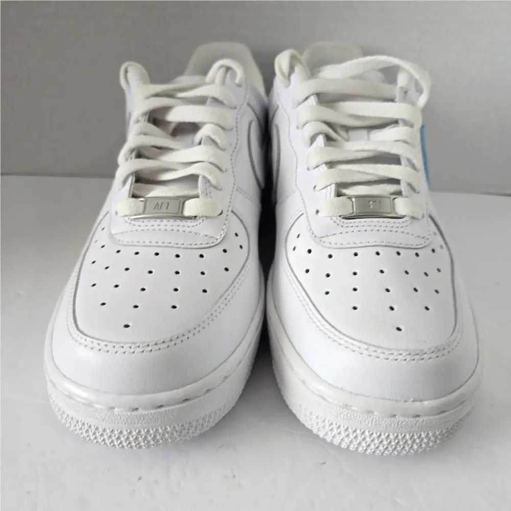 Nike shoes - White 5