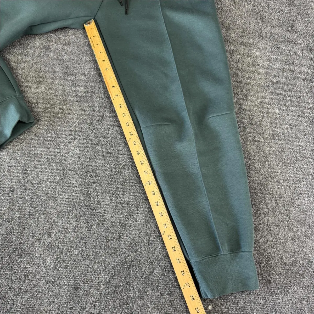 Nike clothing - FB8330-328 - FB8330-328 - Green 3