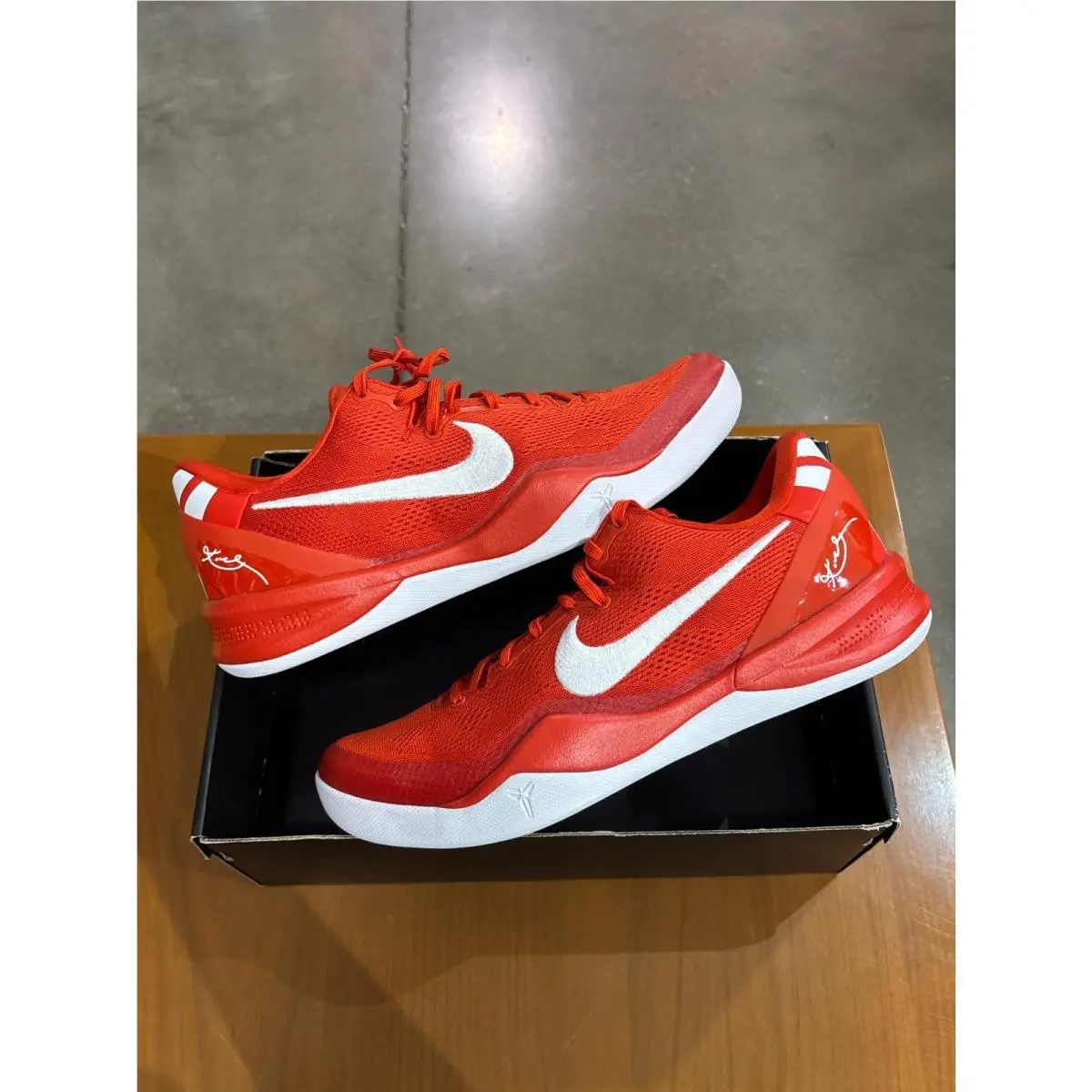 Nike Kobe 8 Protro University Red No Box Lid Size 12