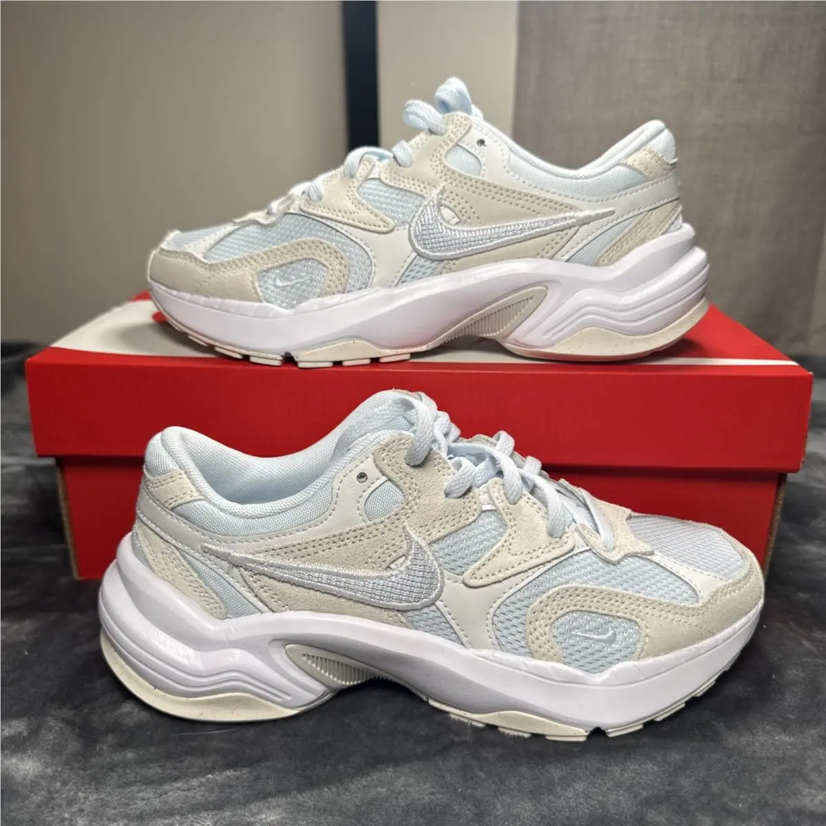 Nike AL8 Women`s Blue Tint Running Sneakers Shoes Size 6 Gray White Lifestyle