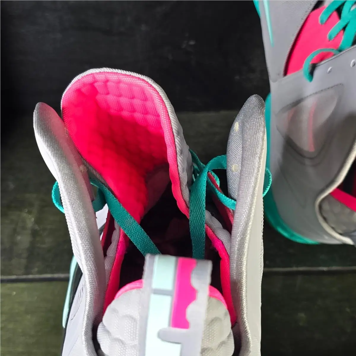 Nike shoes - LeBron 9 PS Elite - LeBron Elite - 516958 001 - Gray 2