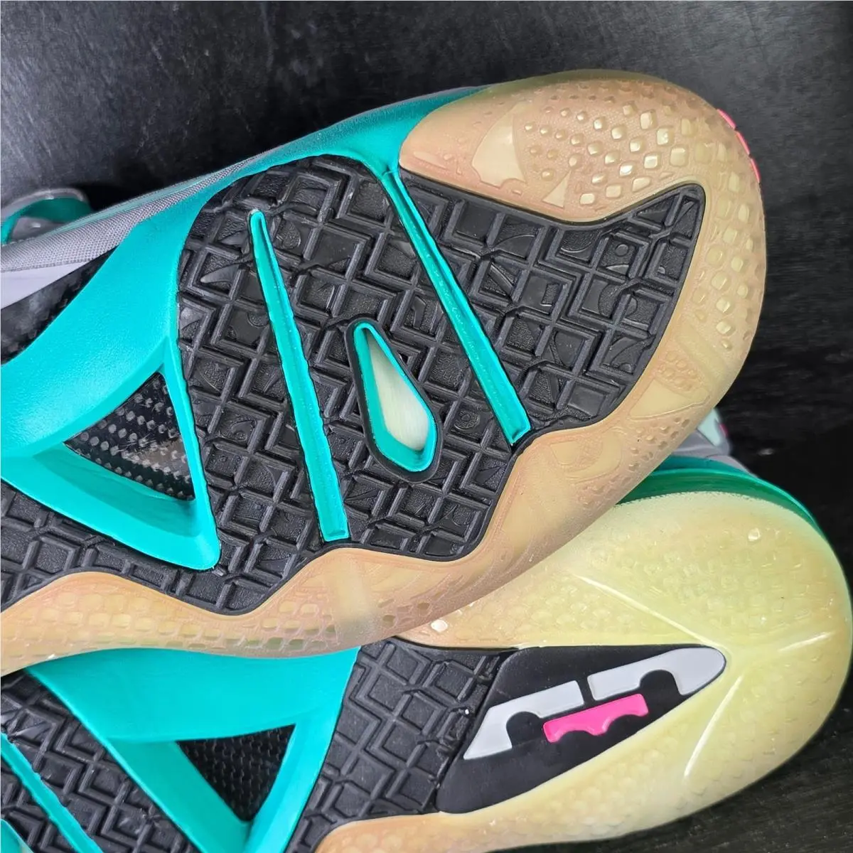 Nike shoes - LeBron 9 PS Elite - LeBron Elite - 516958 001 - Gray 6