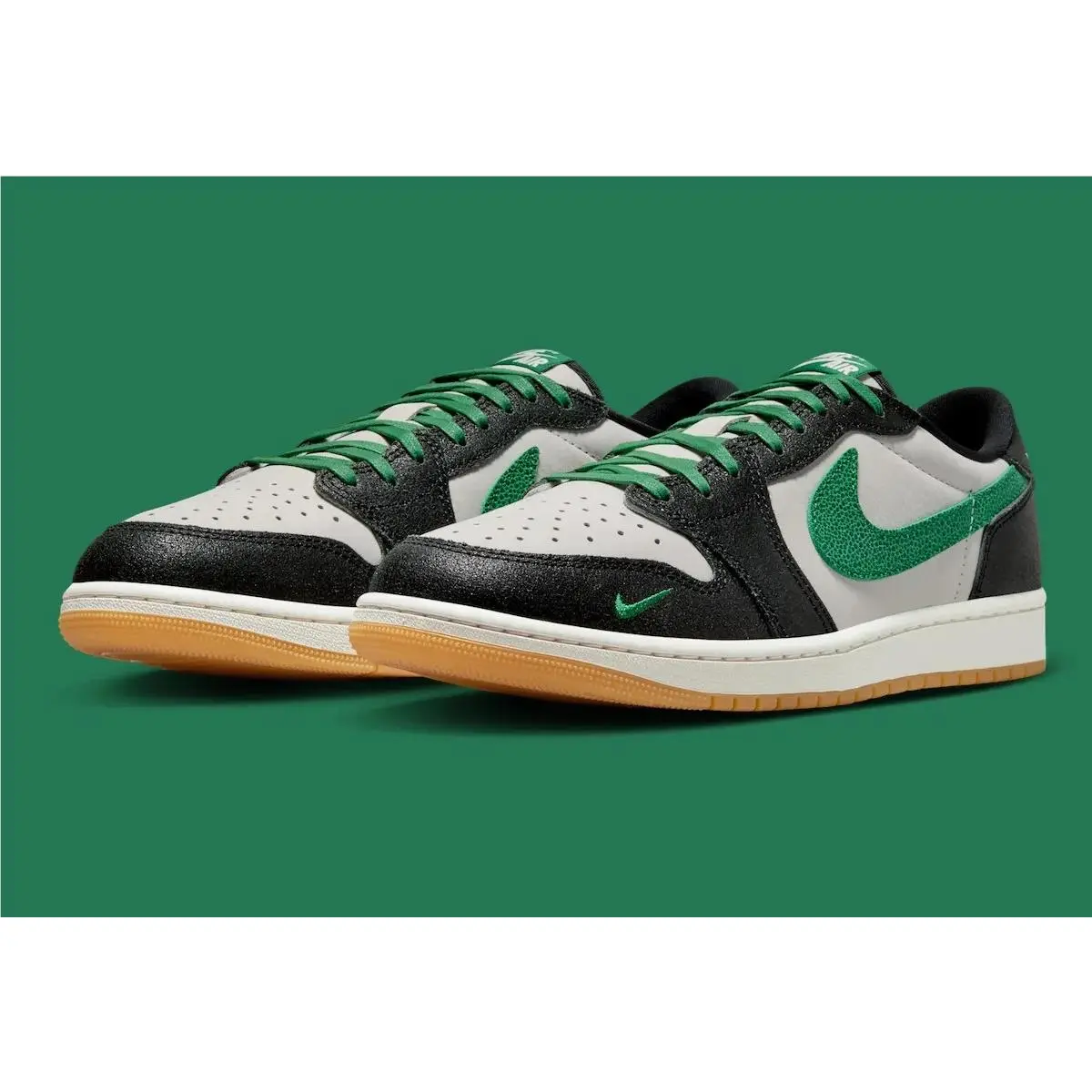 Air Jordan 1 Retro Low Phantom White Black Pine Green Men`s 12.5