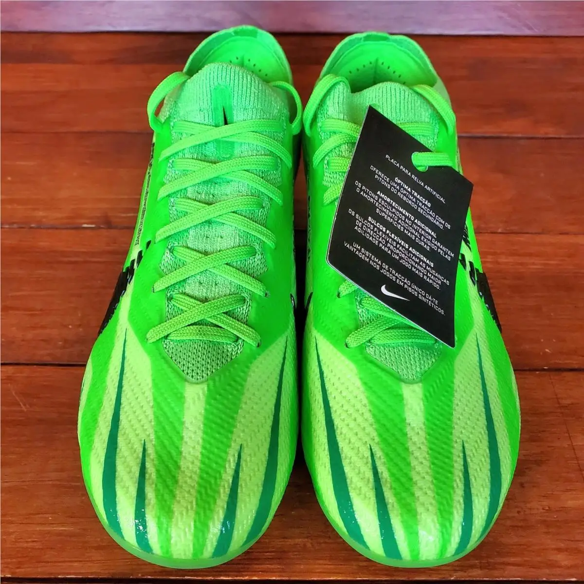 Nike shoes - Green 2
