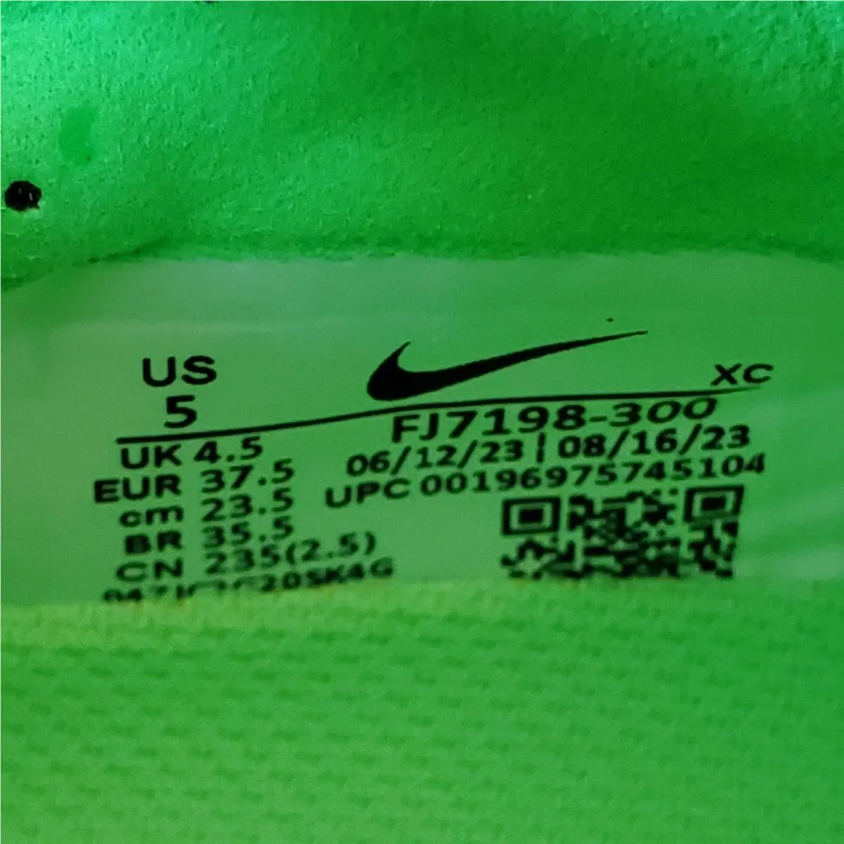 Nike shoes - Green 6