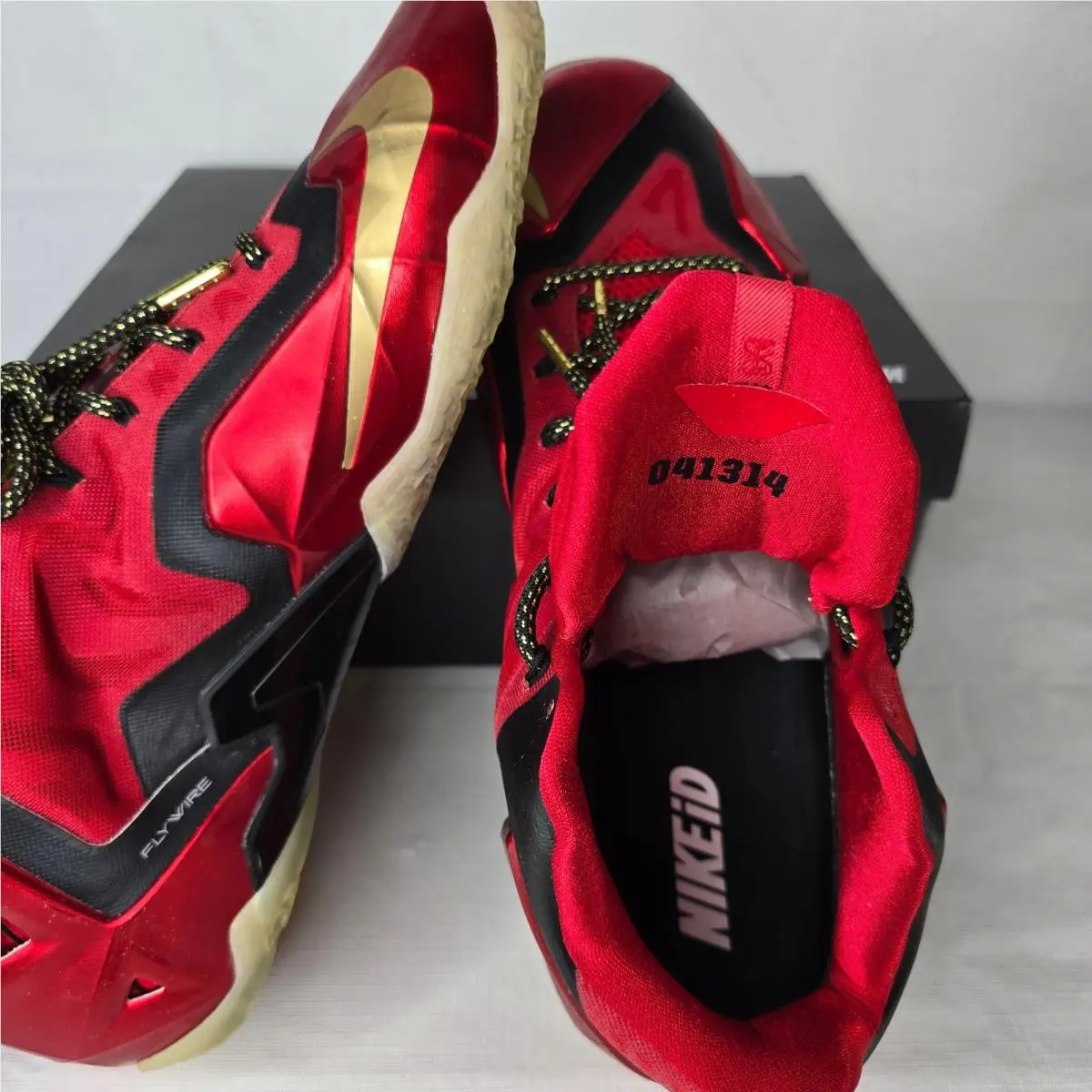 Nike shoes - LeBron 11 - LeBron - 641216 993 - Red 1