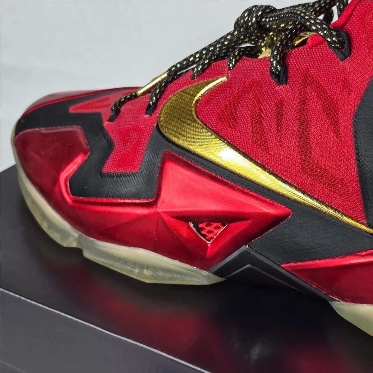 Nike shoes - LeBron 11 - LeBron - 641216 993 - Red 5
