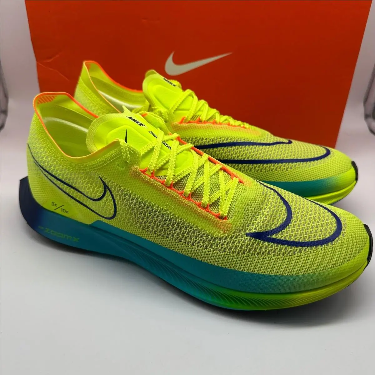 Nike Zoomx Streakfly Mens 14 Volt Running Racing Shoes DJ6566-700 5K 10K
