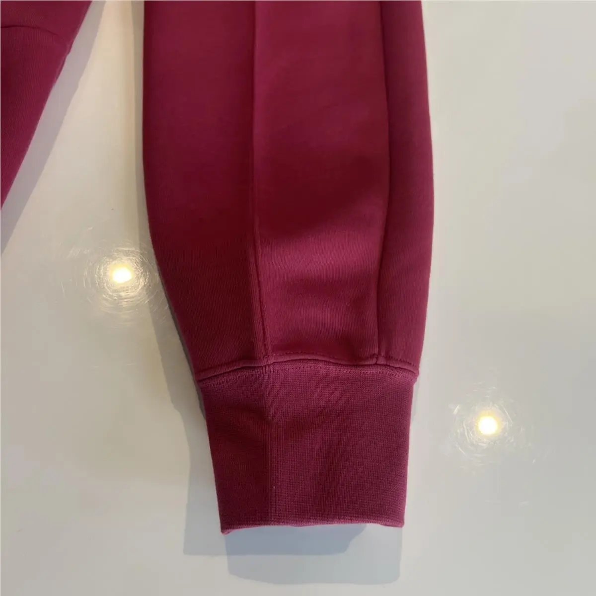 Nike clothing - SWEET BEET/BLACK (UPC: 198484383372) 3