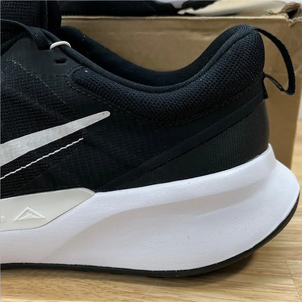 Nike shoes - Black 0