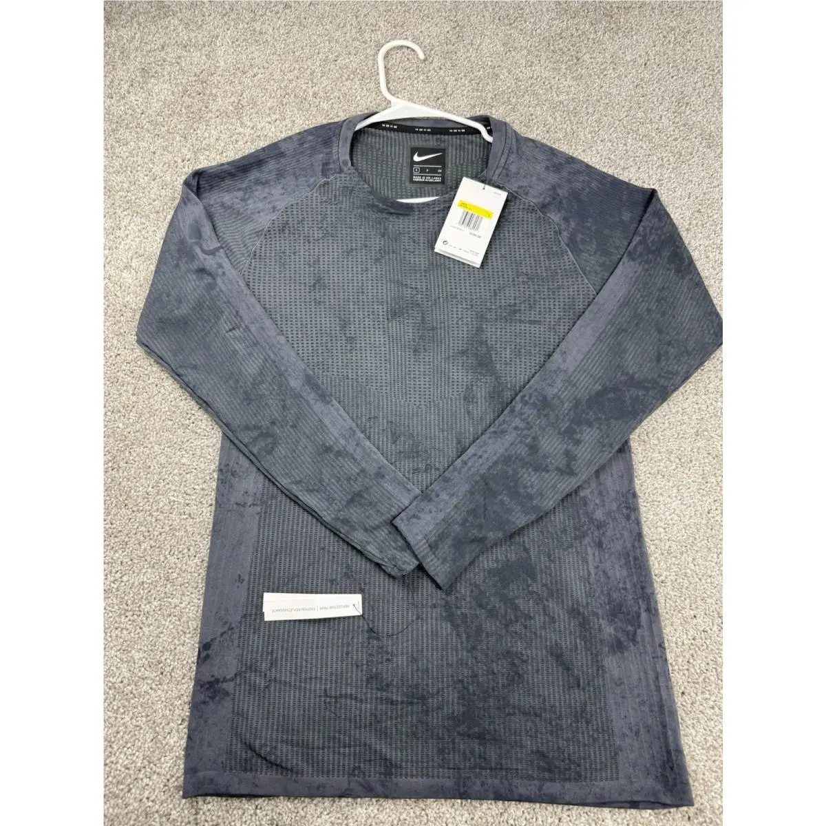 Nike Tech Pack Soft Long-sleeve Running Shirt Mens Size Small Dark Grey BV5681-0