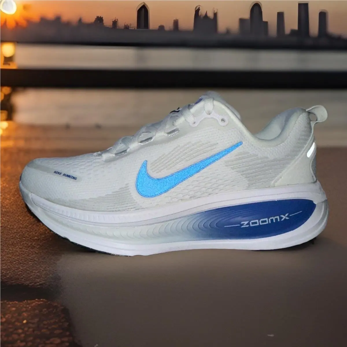 Women`s Size 6 Nike Vomero 18 TB White Game Royal IB4032-101