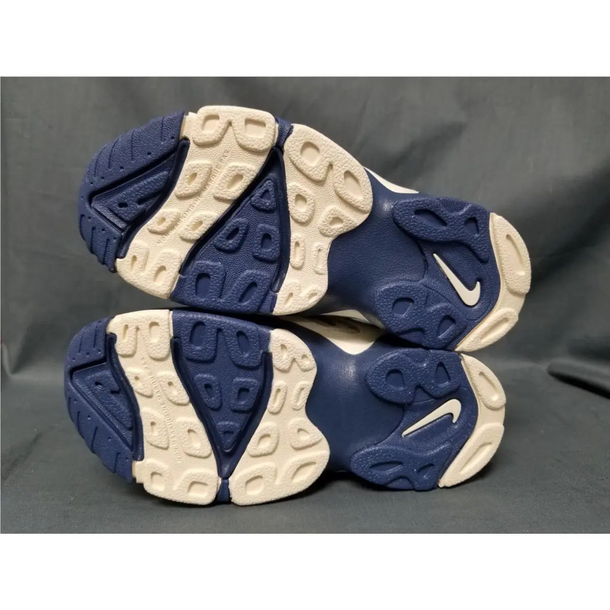 Nike shoes - Nike Air Diamond Turf 2 - IR4726 100 - Sail/Mystic Navy/Blue Grey 9