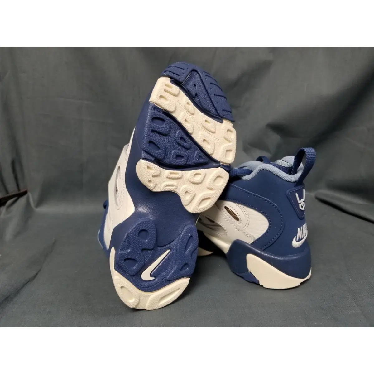 Nike shoes - Nike Air Diamond Turf 2 - IR4726 100 - Sail/Mystic Navy/Blue Grey 0