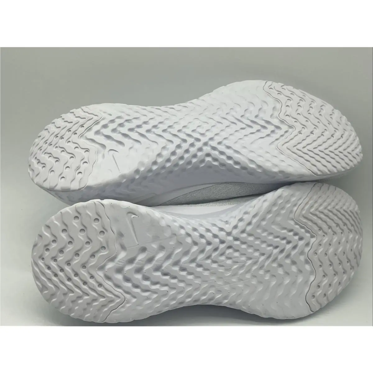 Nike shoes - Nike Epic Phantom React Flyknit - BV0415-100 - Gray 4