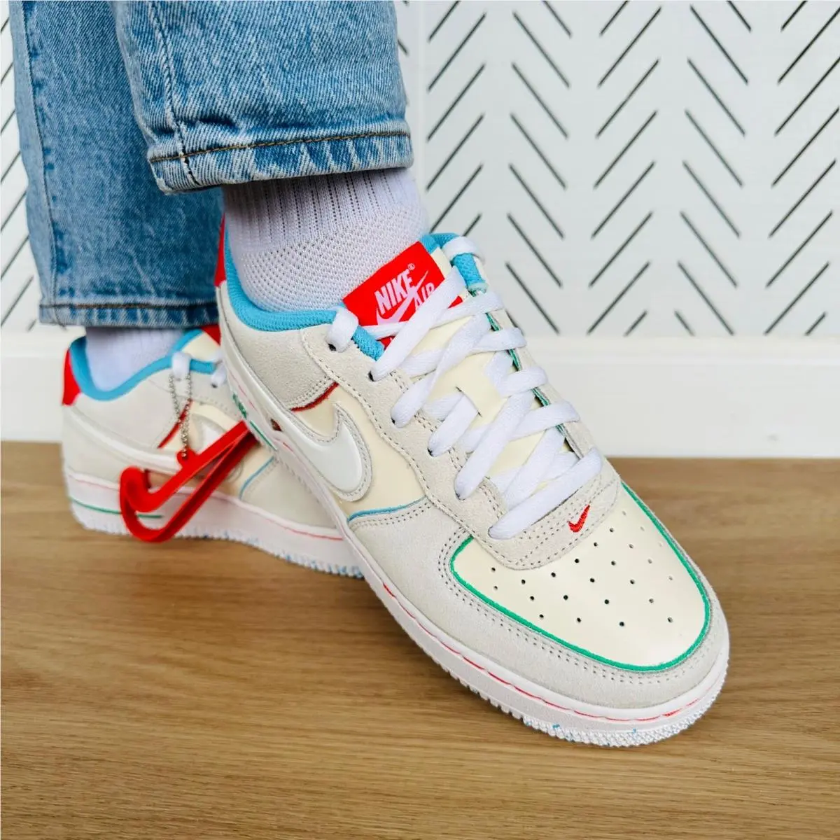 Nike shoes - Nike Air Force 1 LV8 GS - Ivory (UPC: 196969722227) 2