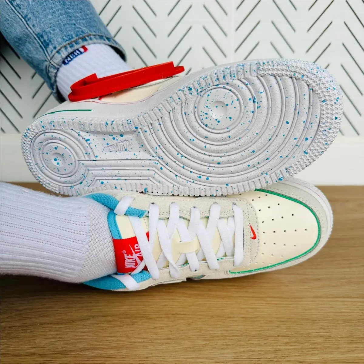 Nike shoes - Nike Air Force 1 LV8 GS - Ivory (UPC: 196969722227) 6
