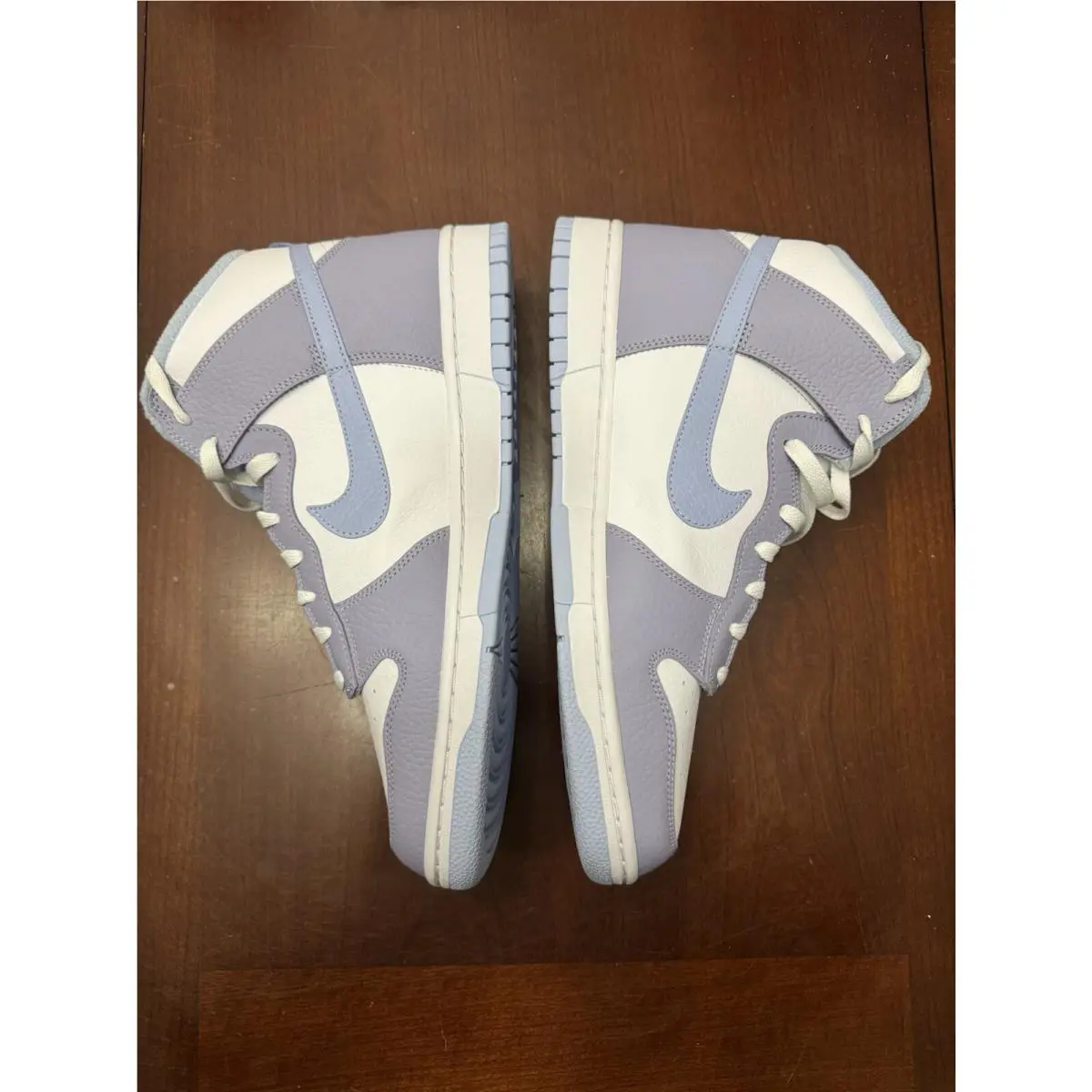 Nike shoes - White 1