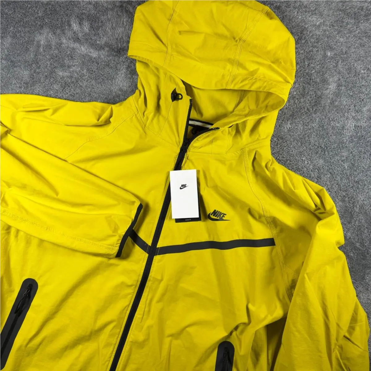Tech Windrunner Jacket Mens XL Yellow Full Zip Woven Hoodie Athletic by Nike