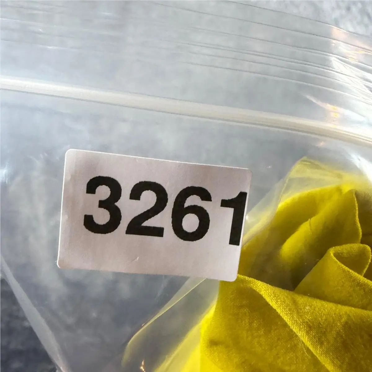 Nike clothing - HM7151-726 - HM7151-726 - Yellow 8
