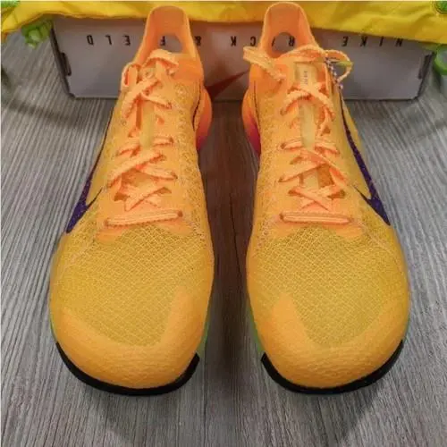 Nike shoes - FD8411800 - FD8411-800 - Orange 1