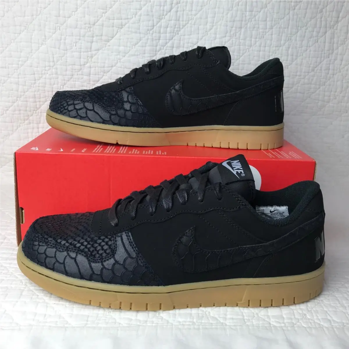 Nike shoes - Nike Big Nike - Big - 854166-002 - Black 1