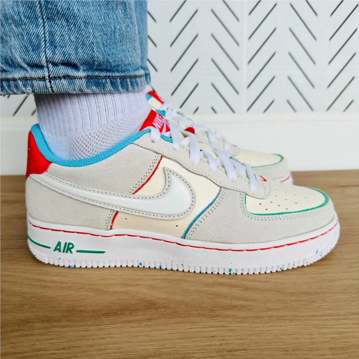 Nike shoes - Nike Air Force 1 Low LV8 GS - Beige (UPC: 196969722227) 5