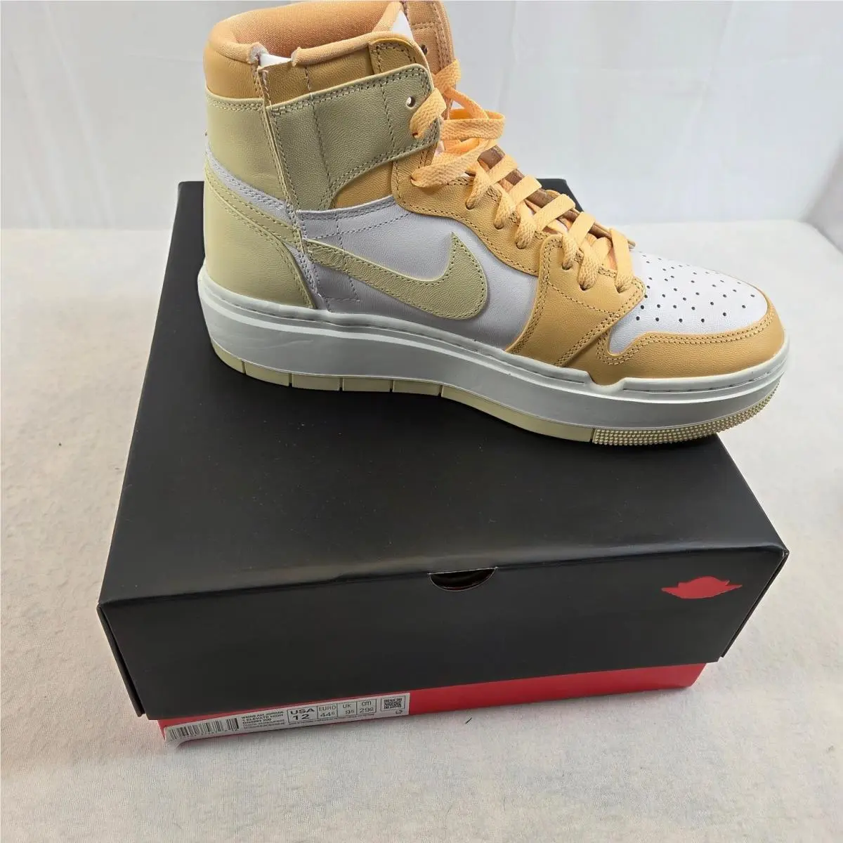 Nike shoes - Nike Wmns - Wmns - Celestial Gold Muslin White 0