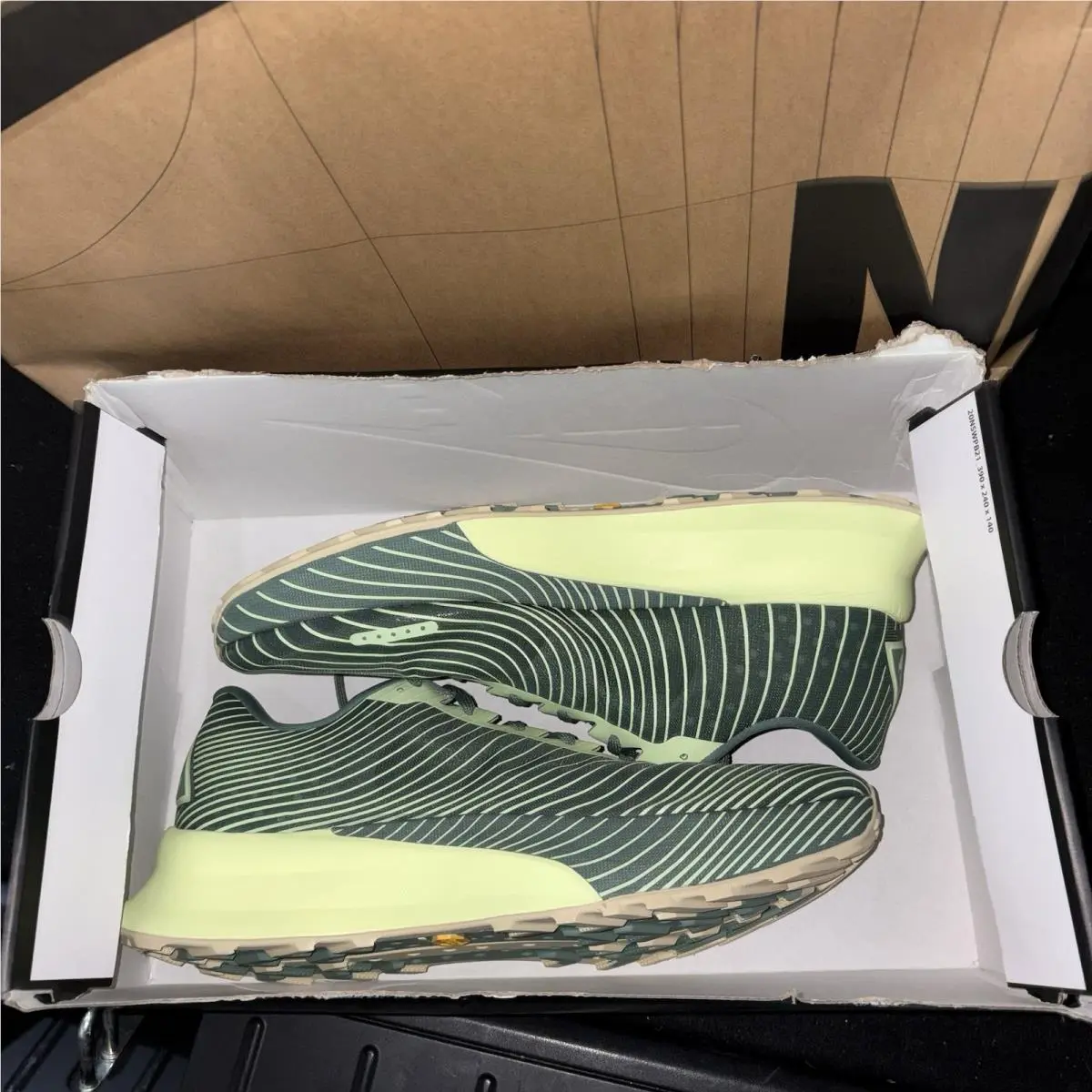 Nike shoes - Nike ACG Ultrafly - ACG Ultrafly - IR7317-300 - Dutch Green/Barely Volt 5