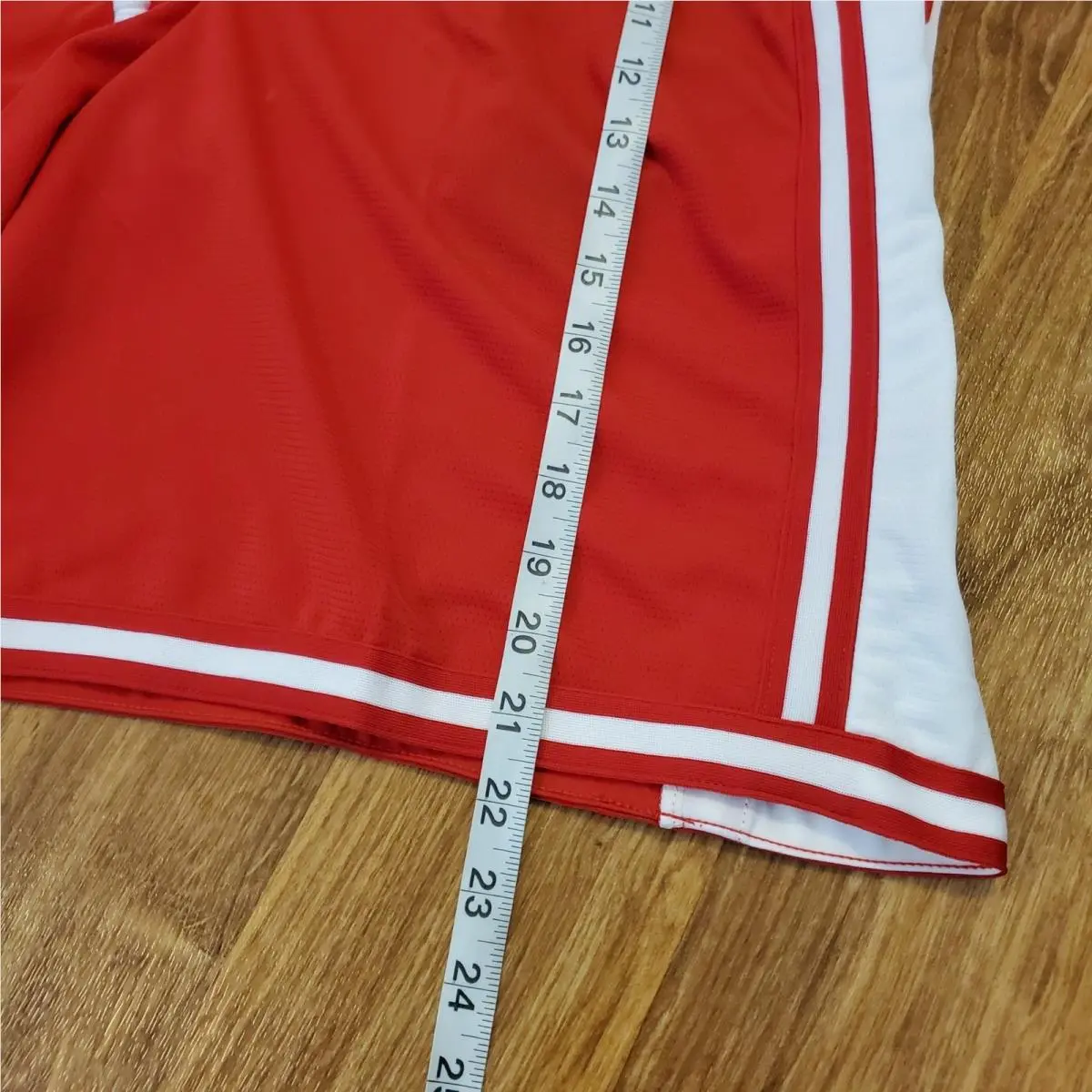 Nike clothing - Red 8