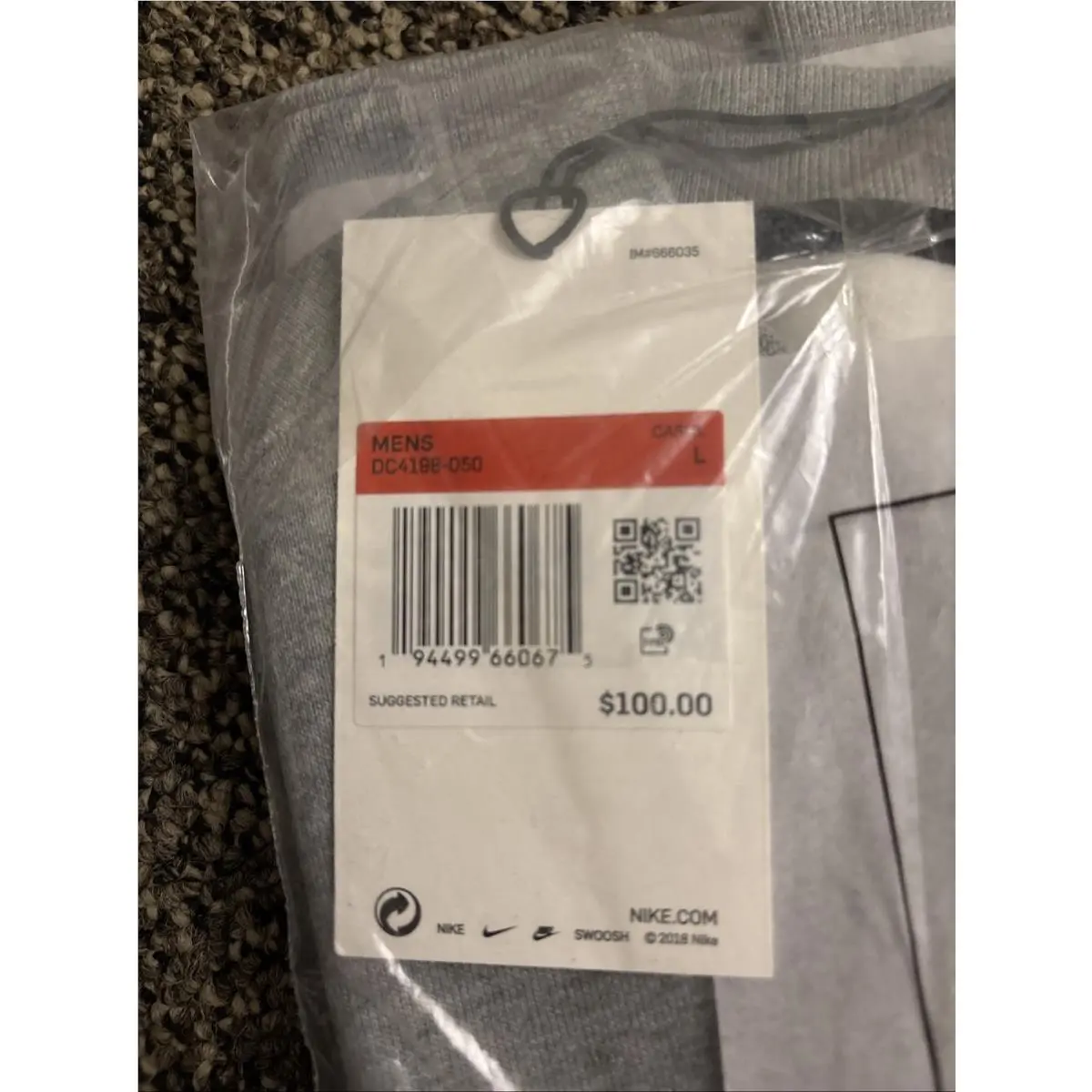 Nike clothing - Gray (UPC: 0194499660675) 1