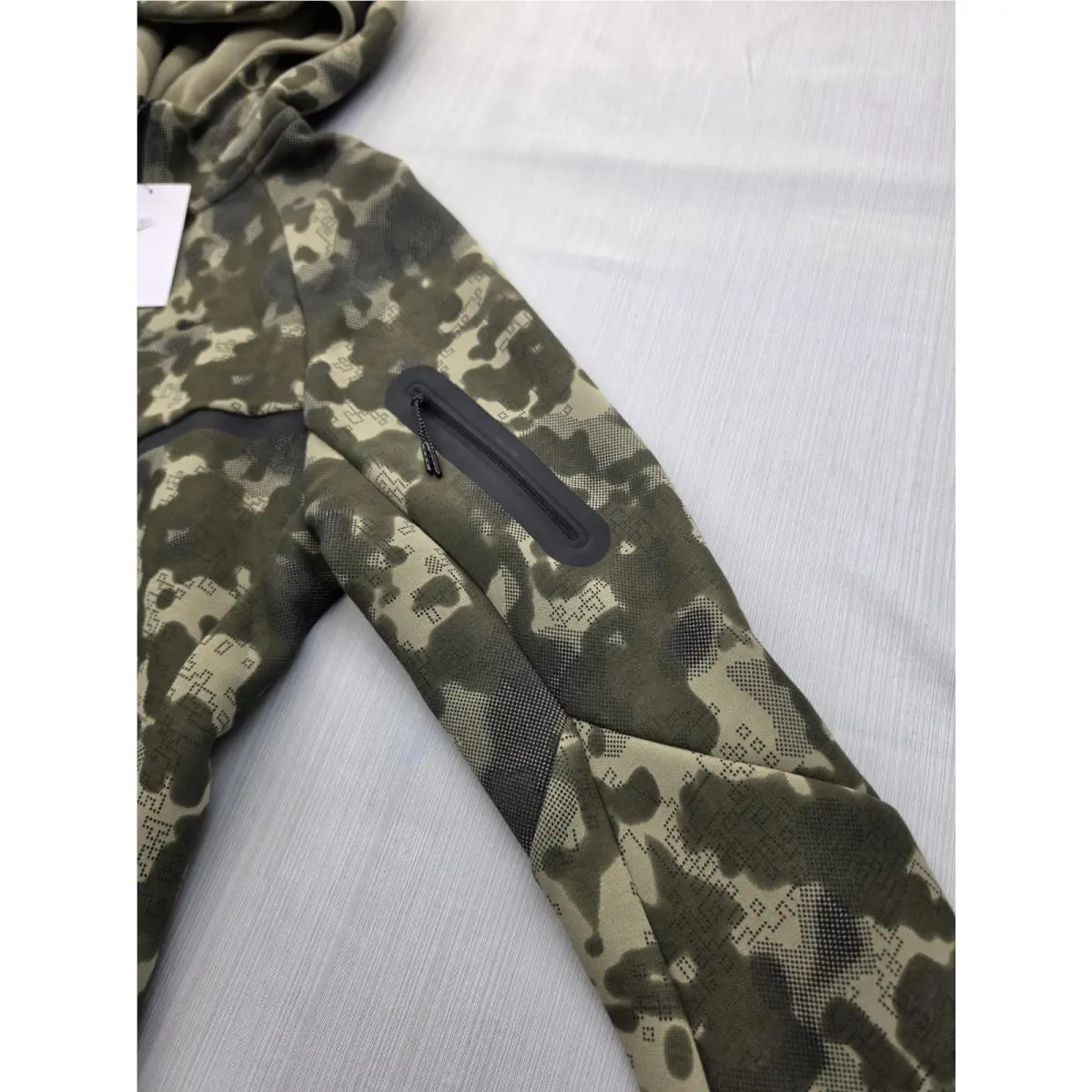Nike clothing - Camo 5