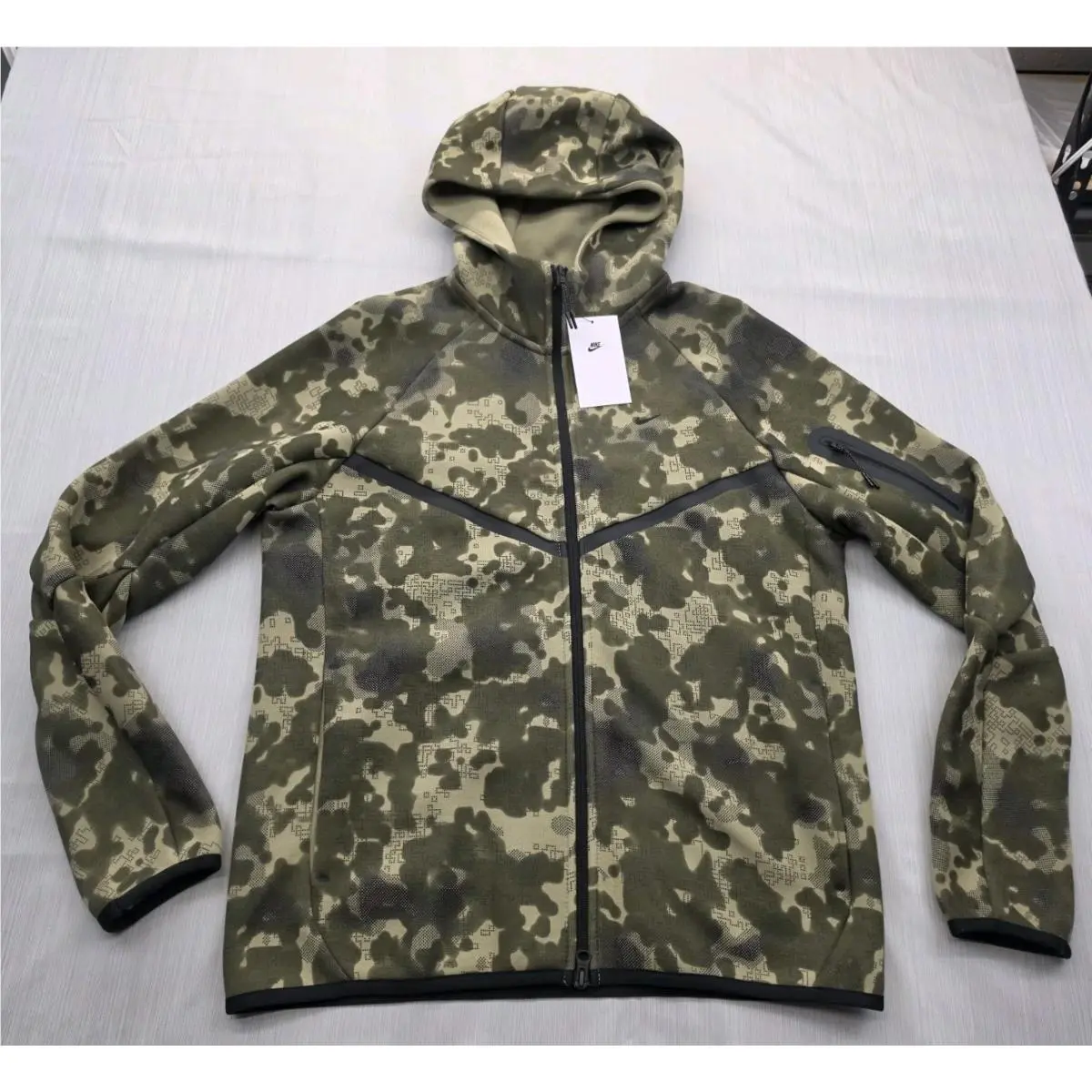 Nike Tech Fleece Camo Windrunner Hoodie Jacket Mens Medium HV0955