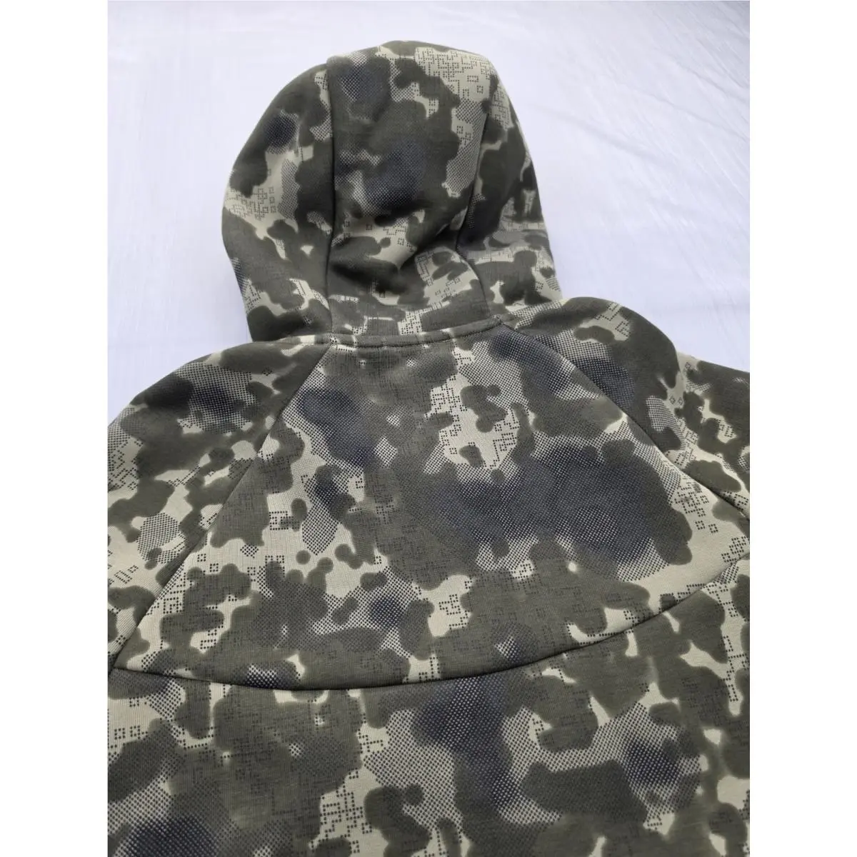 Nike clothing - Camo 12