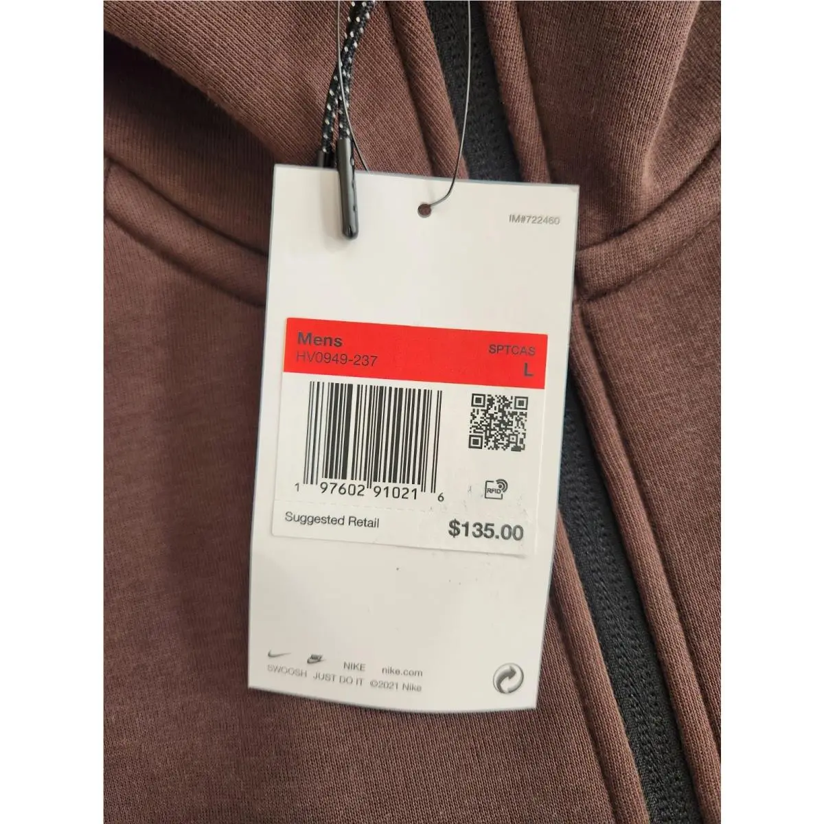 Nike clothing - Brown 3