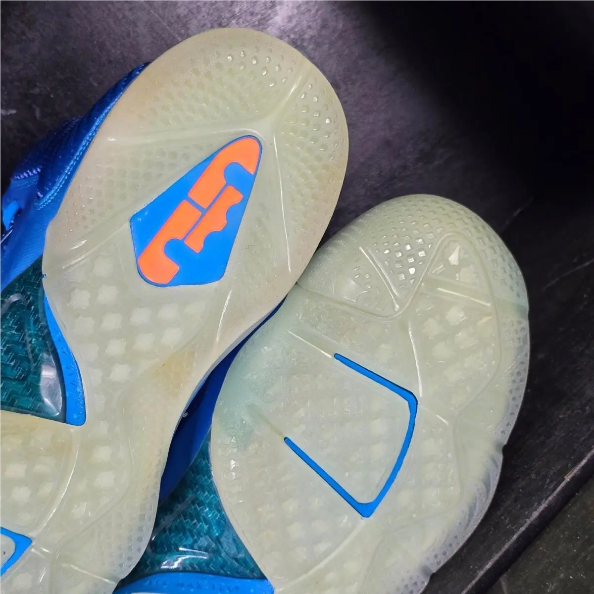 Nike shoes - LeBron 9 - LeBron - 469764 800 - Blue 8
