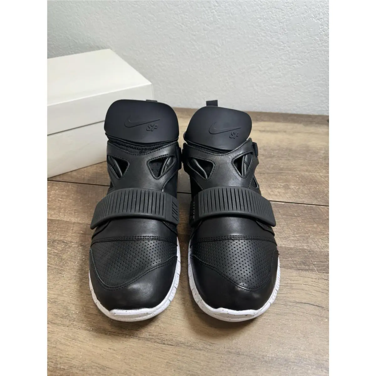 Nike shoes - Nike Air Huarache - Air Huarache - 801759-110 - Black 1
