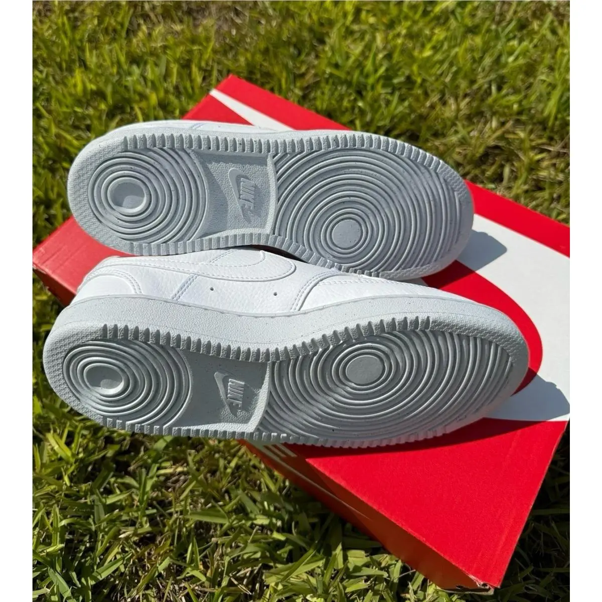 Nike shoes - Nike Essentialist - Essentialist - White 3