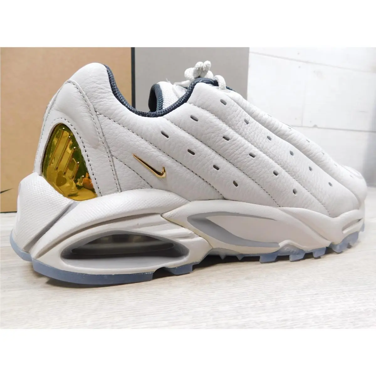 Nike shoes - Nike Hot Step Air Terra - DH4692-003 - Ivory, Manufacturer: Light Bone/Metallic Gold 2