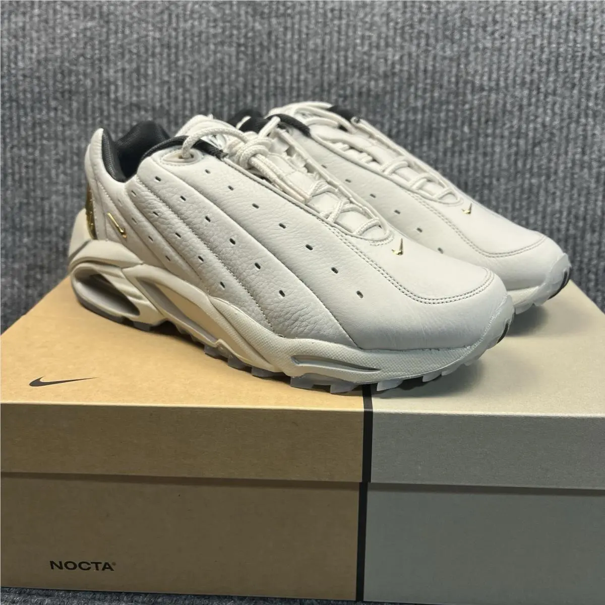 Nike shoes - Nike Air Terra - Air Terra - DH4692-003 - off white 1