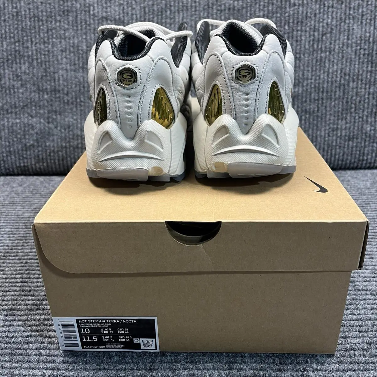 Nike shoes - Nike Air Terra - Air Terra - DH4692-003 - off white 3