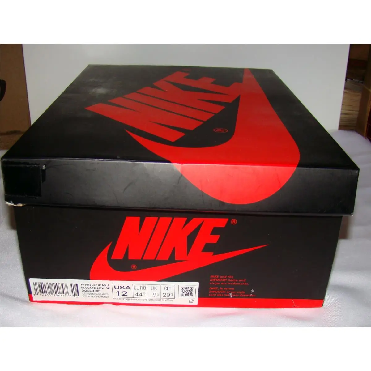 Nike shoes - Air Jordan 1 Low SE - DQ8394301 - Green, Black, White (UPC: 196151820847) 1