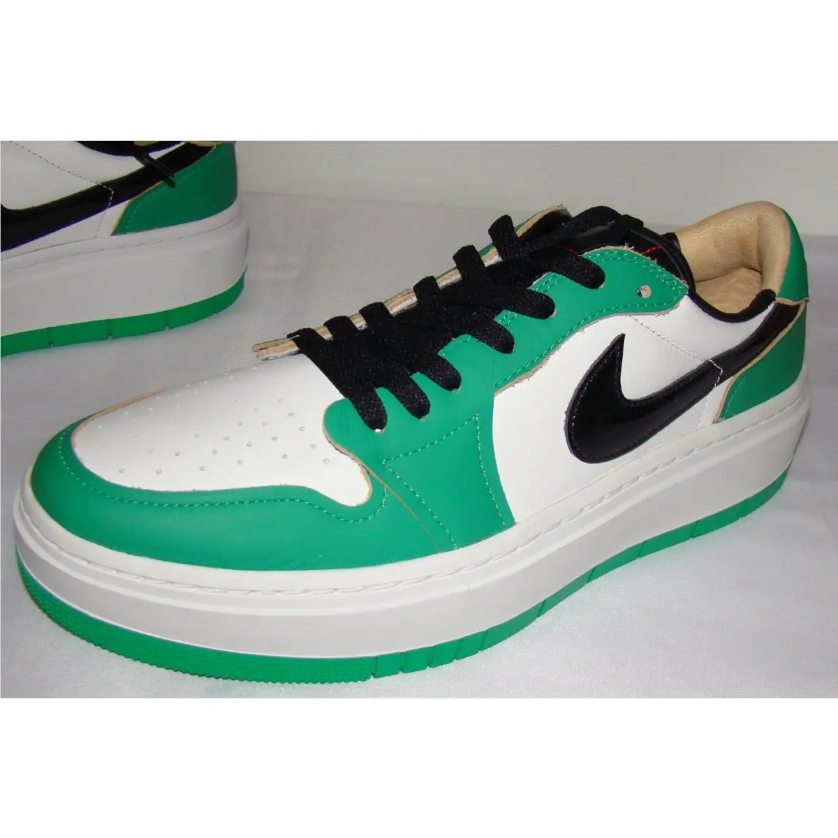 Nike shoes - Air Jordan 1 Low SE - DQ8394301 - Green, Black, White (UPC: 196151820847) 5