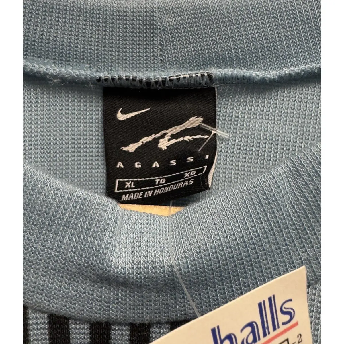 Nike clothing - Blue (UPC: 091208709444) 1