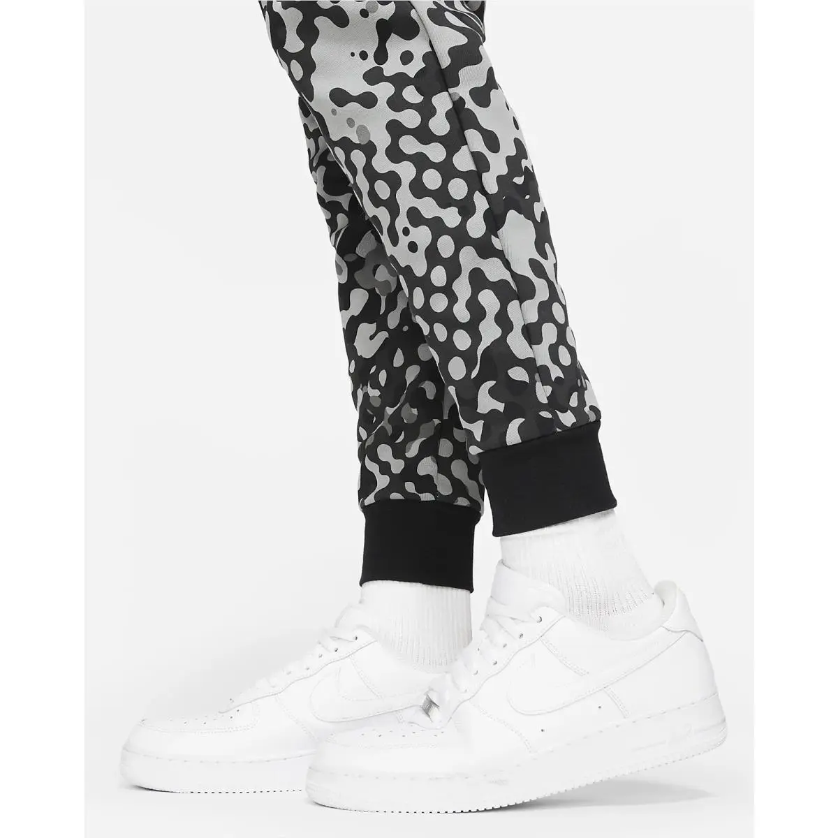 Nike clothing - Gray (UPC: 195238960889) 3