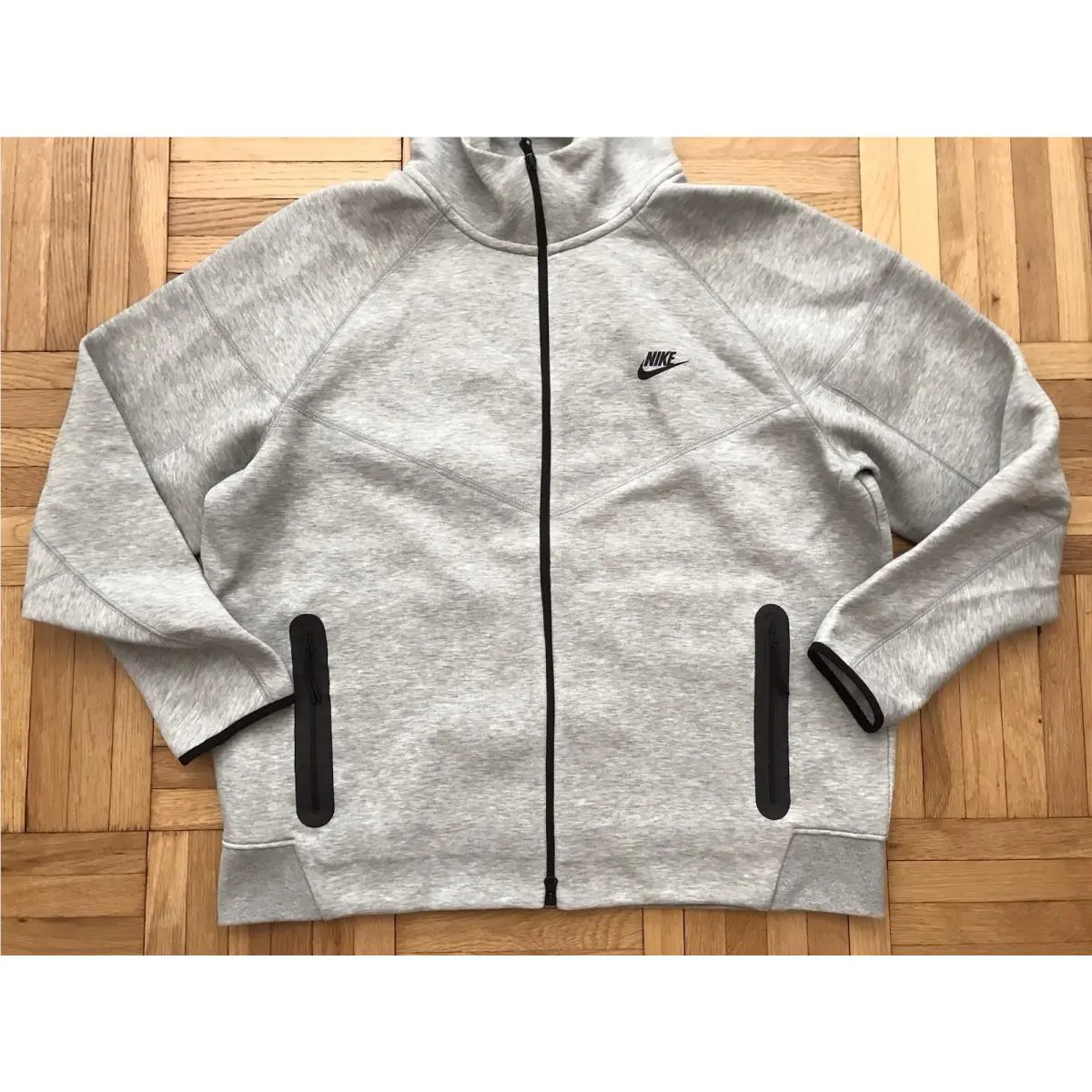 Nike clothing - Gray 1