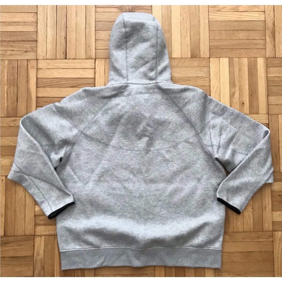 Nike clothing - Gray 3