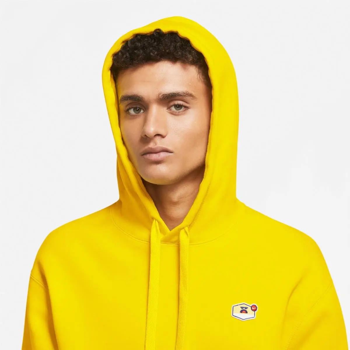 Nike clothing - Yellow (UPC: 194498674871) 1
