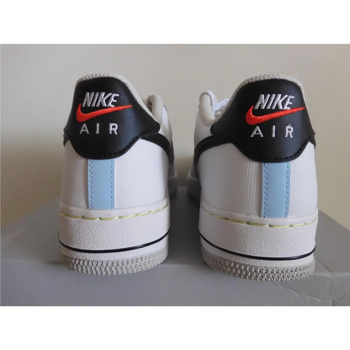 Nike shoes - Nike Air Force 1 LV8 - DC2532 100 - White (UPC: 194500673960) 4